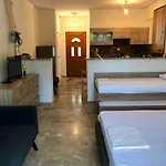 شقة στο *